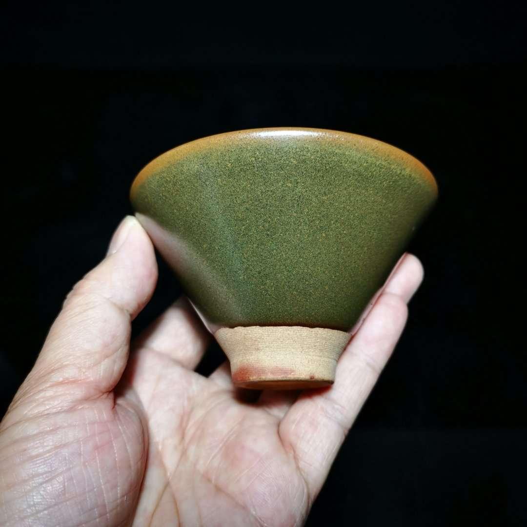 龍窯柴燒斗笠盞，釉面潤(rùn)