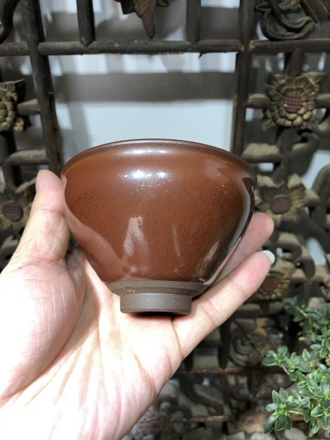 李盞工坊  助理工藝美術(shù)師 李昌海老師 傳統(tǒng)草木灰釉 龍窯柴燒