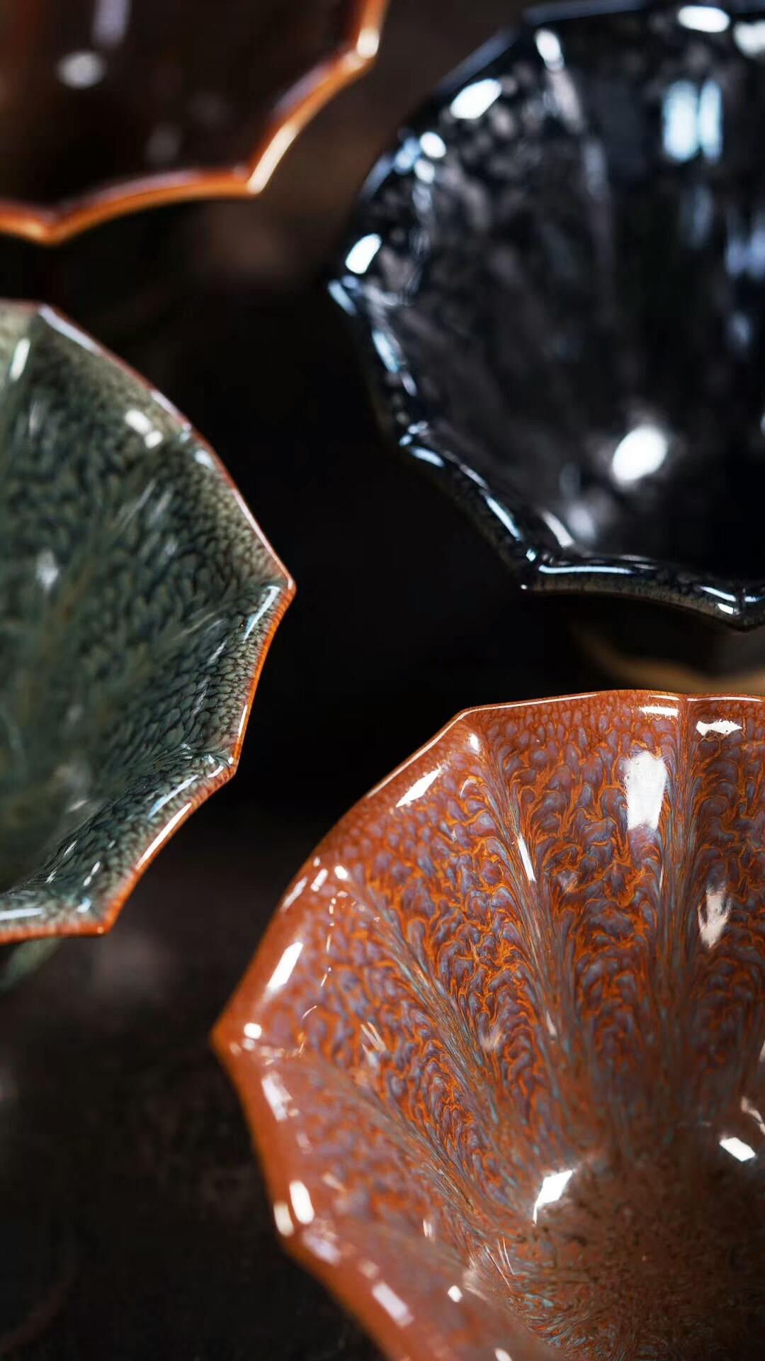 國(guó)家級(jí)研究員高級(jí)工藝美術(shù)師作者：范澤鋒老師  作品：【十二文殊】紫砂胎口徑：10cm*6.3cm