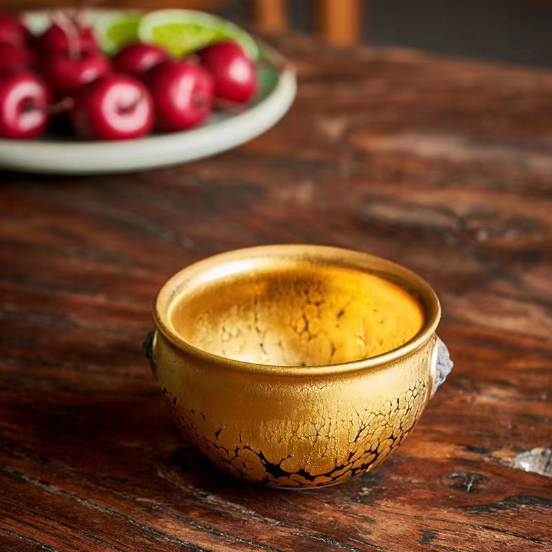 女匠-張靜“原創(chuàng)雕刻作品—-瑞獸金?！? alt=